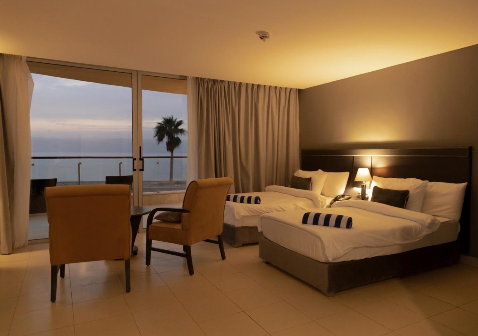 O Beach Hotel & Resort Sweimeh Esterno foto