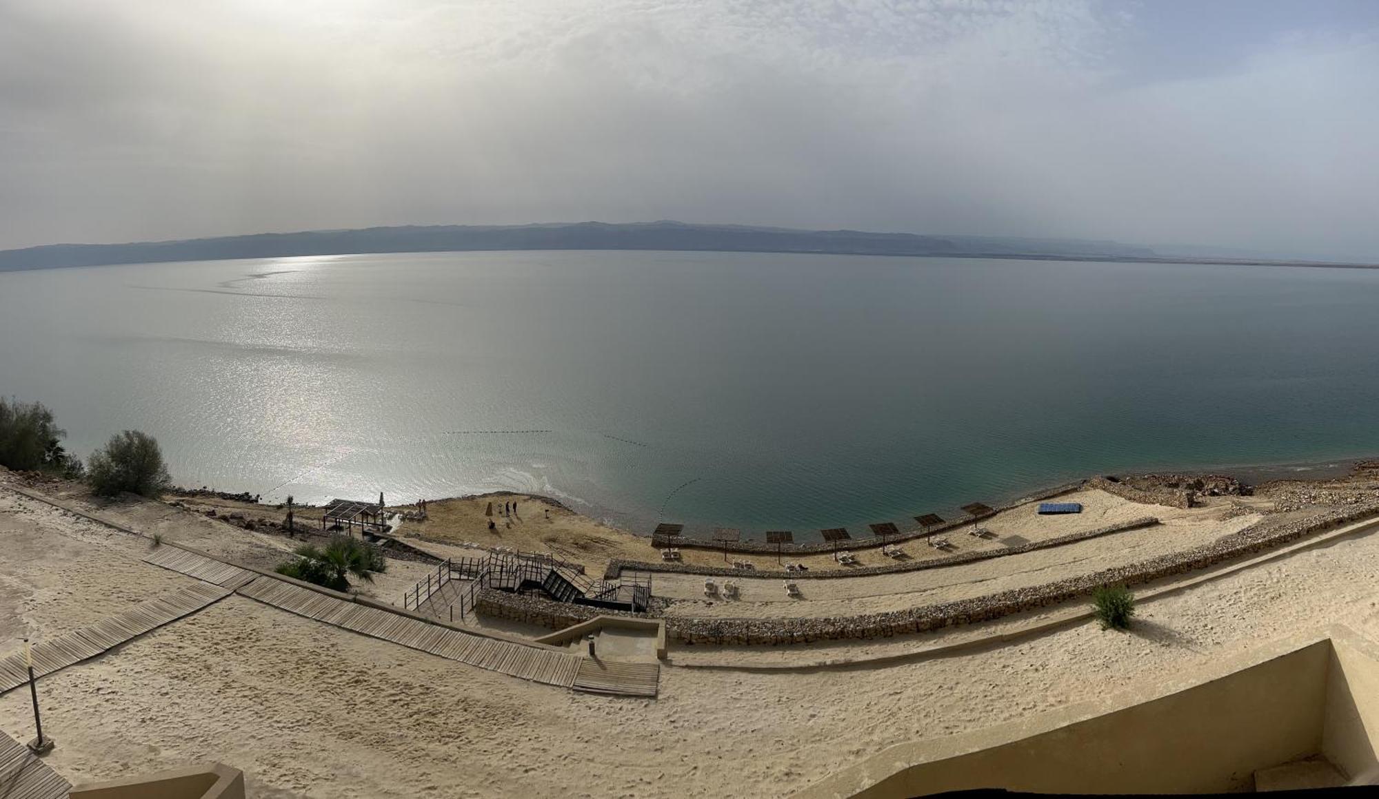 O Beach Hotel & Resort Sweimeh Esterno foto