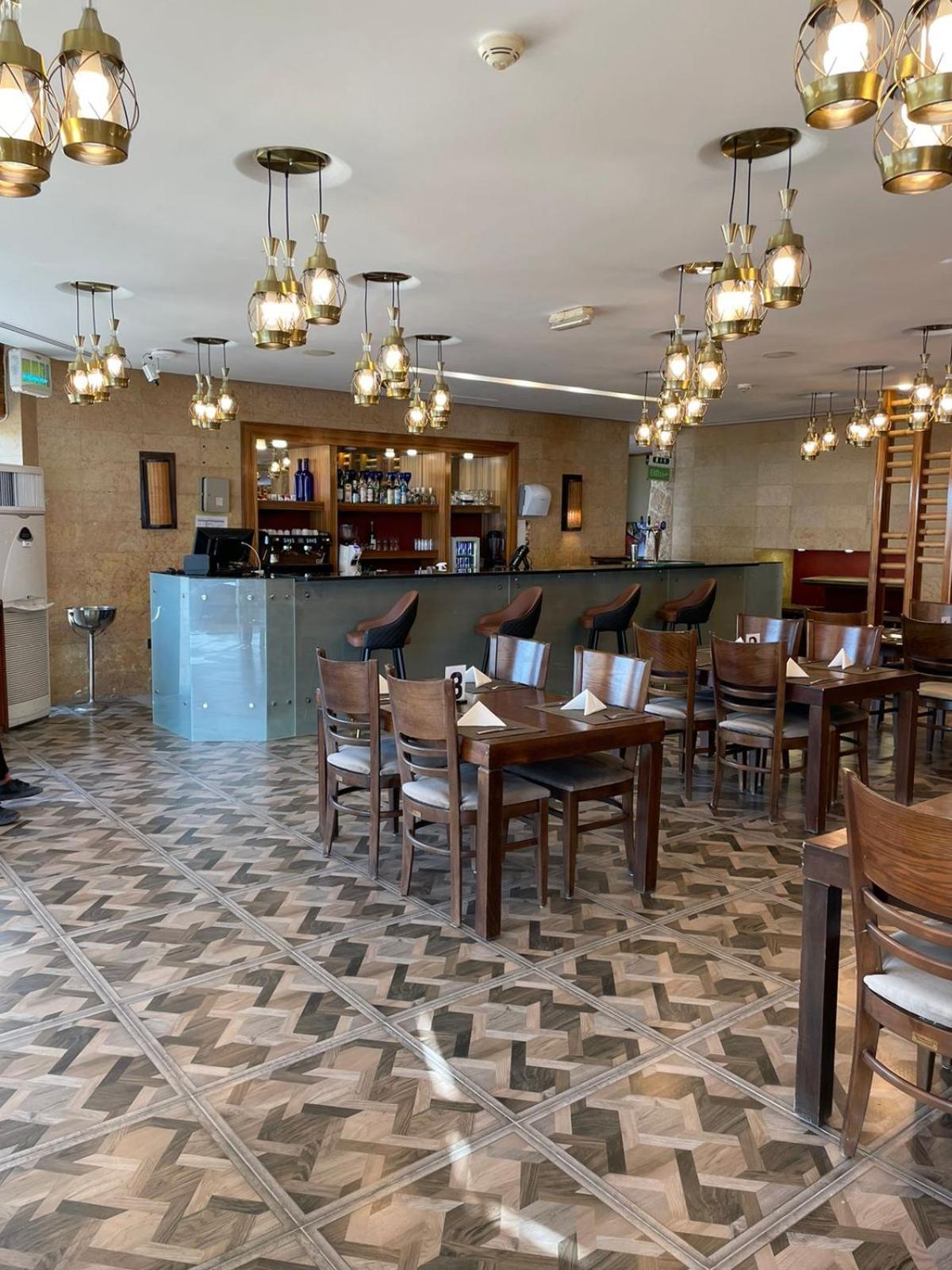 O Beach Hotel & Resort Sweimeh Esterno foto
